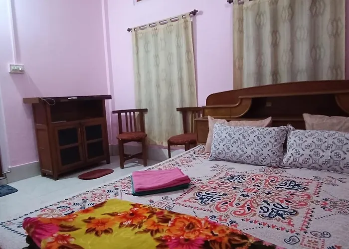 Priyo Ghor